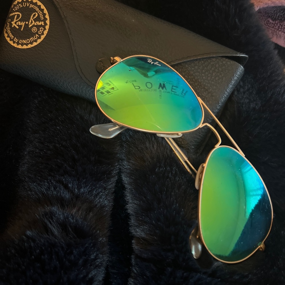 Green Ray Bans💥💥💥